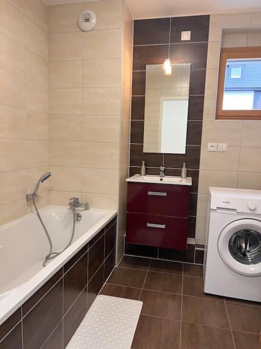 Appartement Red Jardin Tres Calme Saint-Louis  Exterior foto